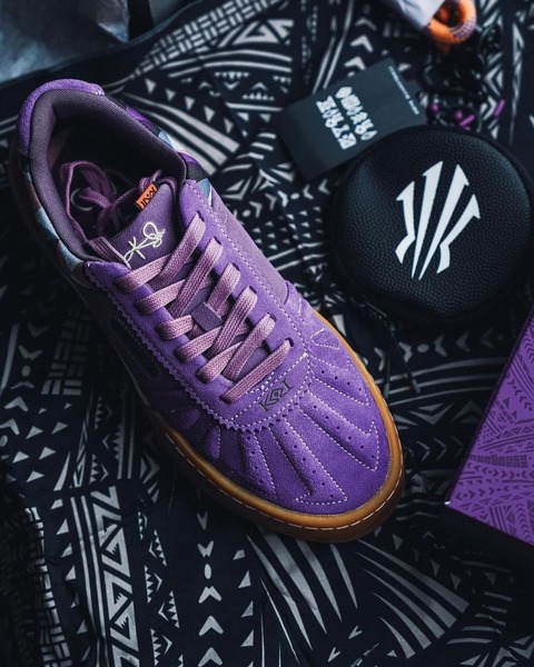 Kyrie Irving unveils the ANTA Hélà Style 1 'Artist On Court' |